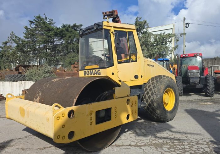 Compactador Bomag BW211 D-40 - 2007