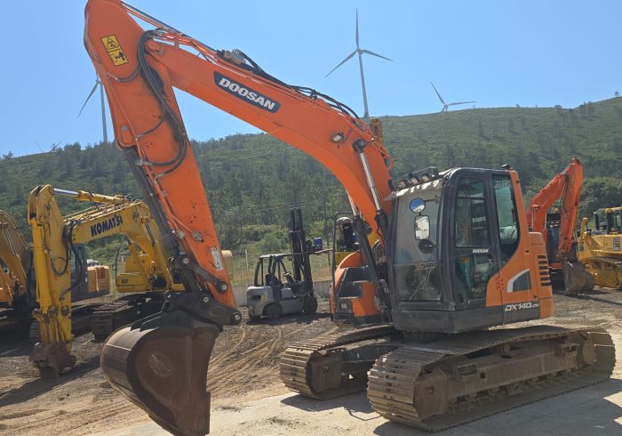 Doosan DX140LCR-5 Excavator - 2020