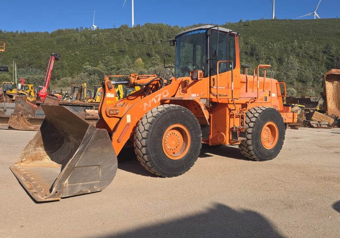 Pá carregadora Fiat Hitachi W170 - 1999