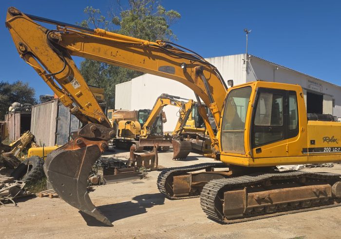 Escavadora Hyundai Robex 180LC-7  - 2005
